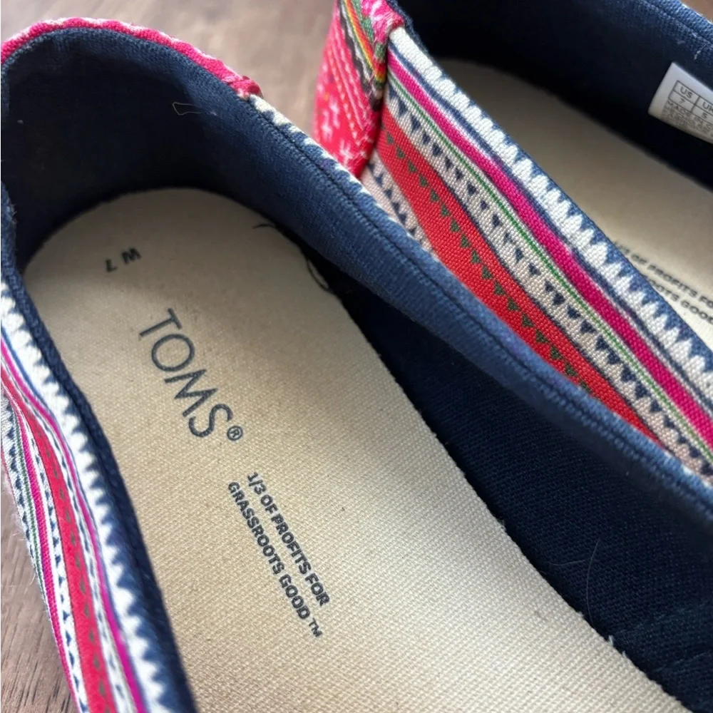 Tom’s Alpargata slip on espadrilles - Picture 4 of 7